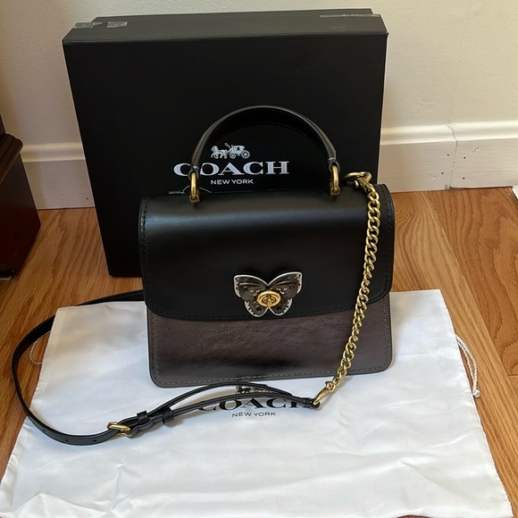 NWT! Coach top handle with butterfly turn lock crossbody. - Picture 1 of 12